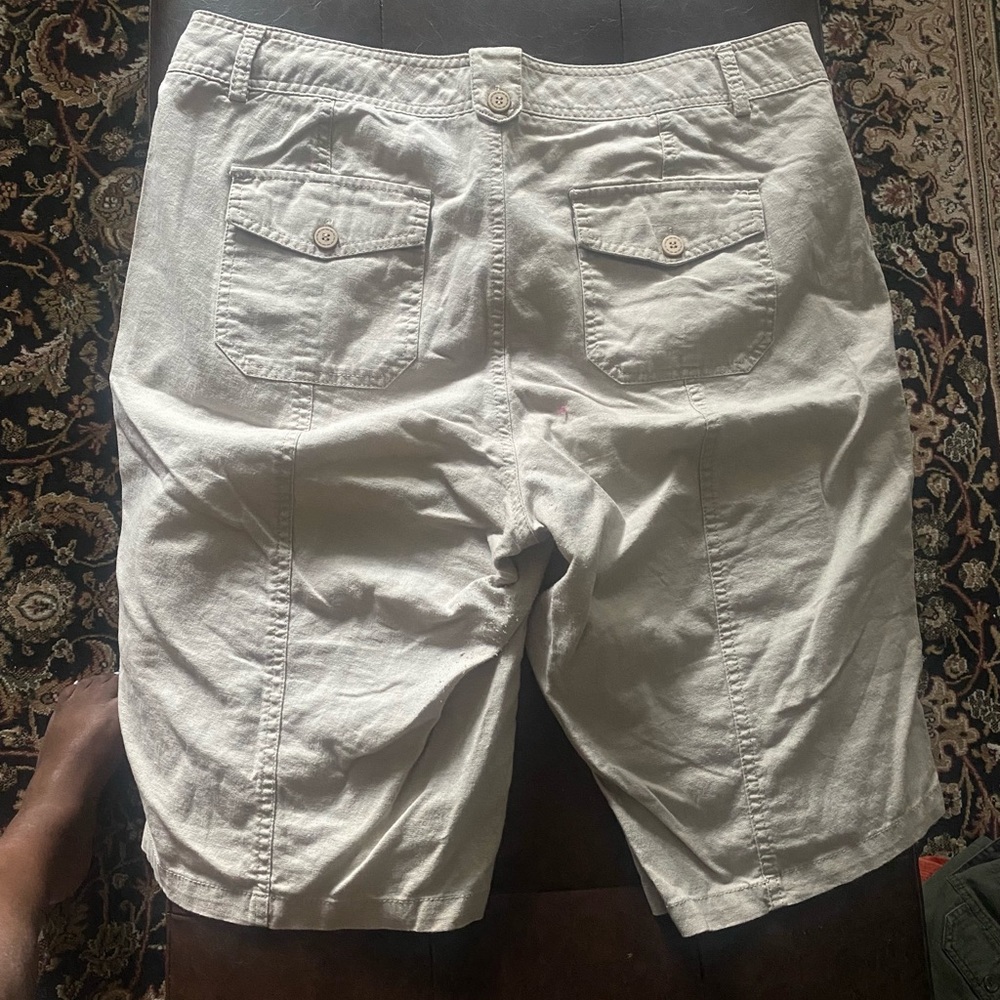 Dockers women shorts size 14